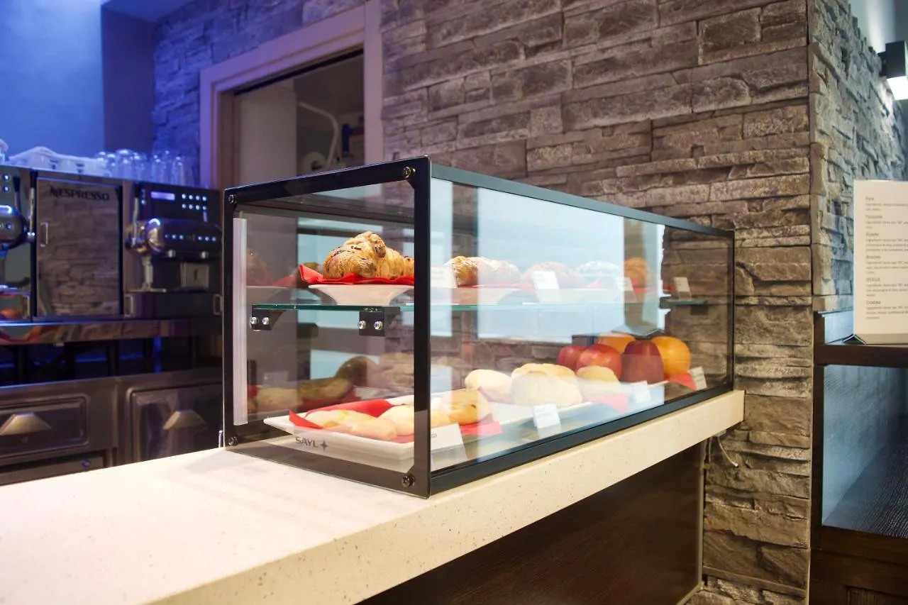 Autosole 2 Otel Milano İtalya