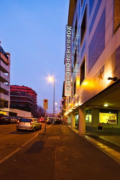 Autosole 2 Otel Milano İtalya