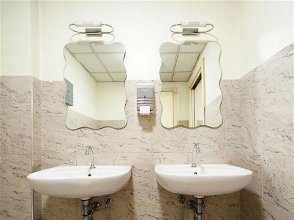 Autosole 2 Otel Milano 3*,  İtalya